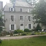 Le Petit Plessis