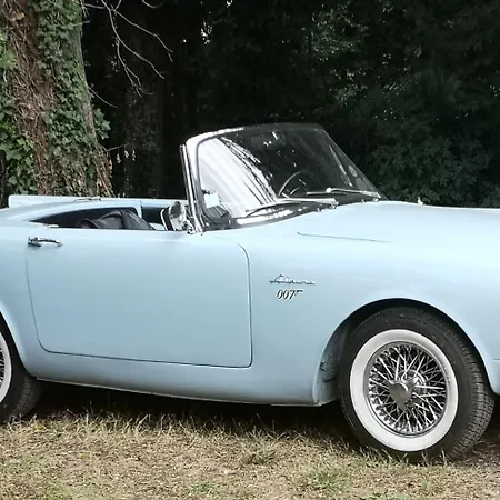 Le Petit Plessis Bed & Breakfast Ruaudin