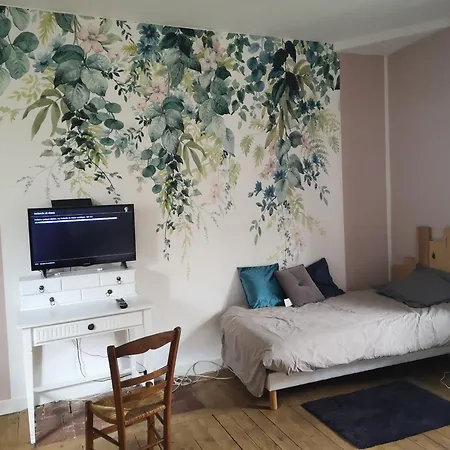 Le Petit Plessis Bed and breakfast