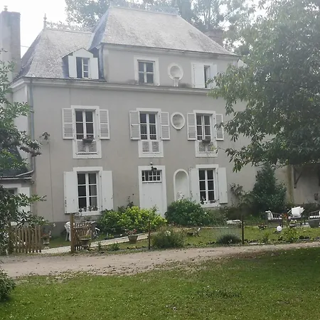 Le Petit Plessis