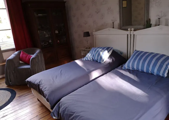 Le Petit Plessis לינה וארוחת בוקר Ruaudin